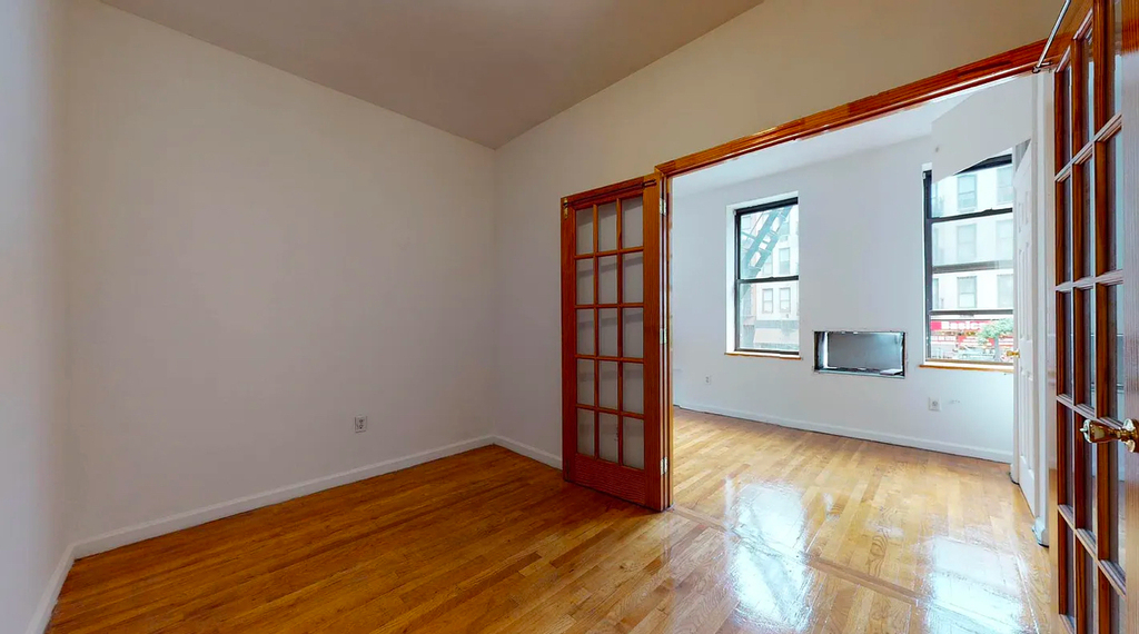  East 13th Street - Photo 2