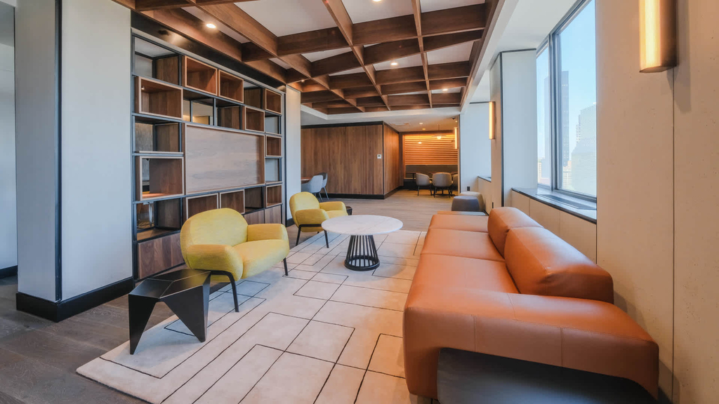 245 E. 40th St. - Photo 18