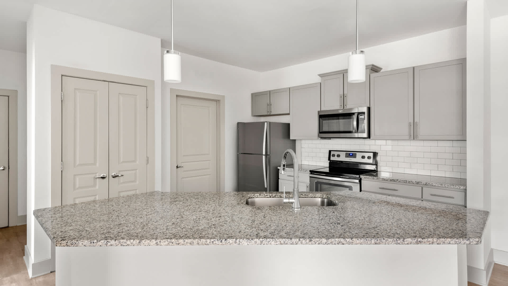 4416 Holly Springs Parkway - Photo 5