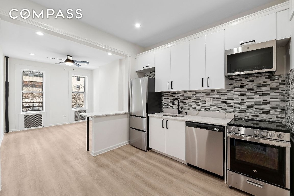398 3rd Avenue - Photo 0