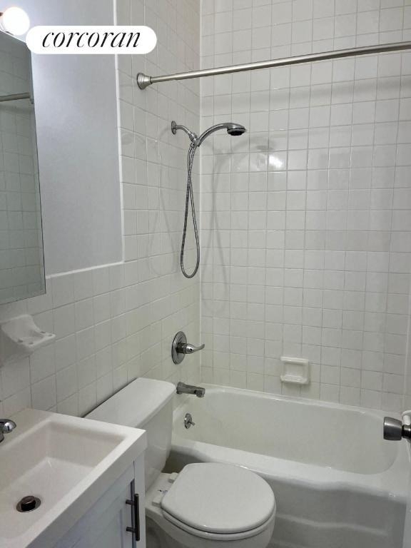 317 E 3rd Street - Photo 4