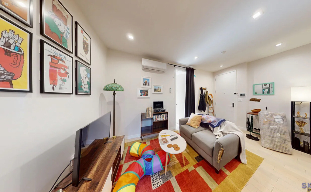 81 Beadel Street - Photo 0