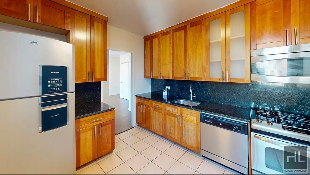 East 34th Street - Photo 1