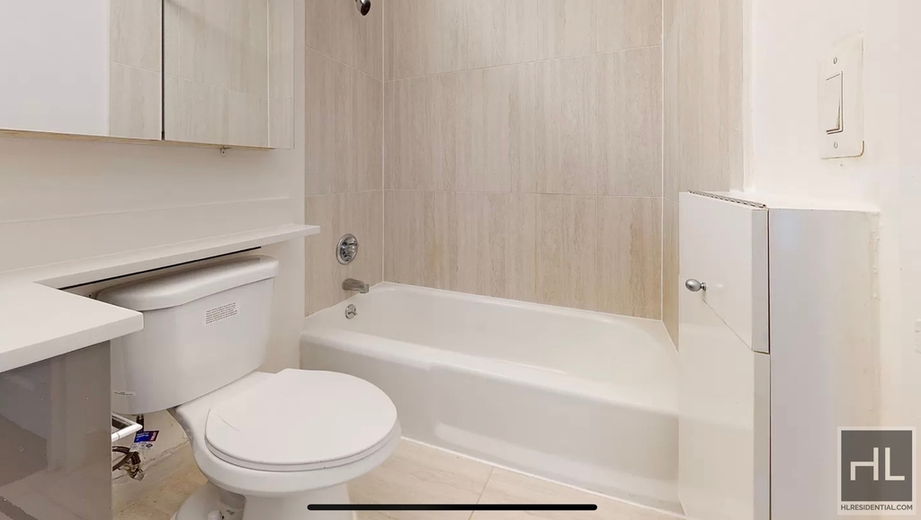East 34th Street - Photo 5