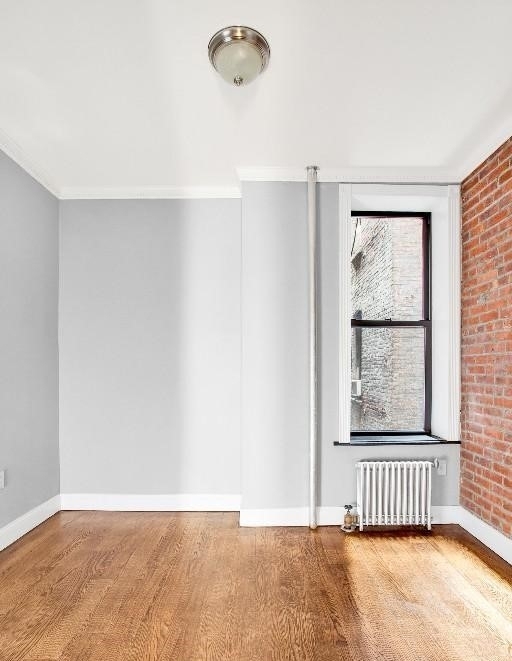 436 West 52nd Street - Photo 4