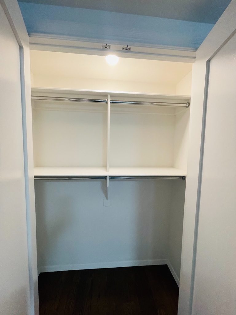 96 Fifth Avenue - Photo 5