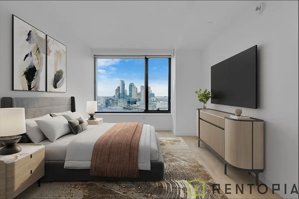 77 Commercial Street - Photo 2