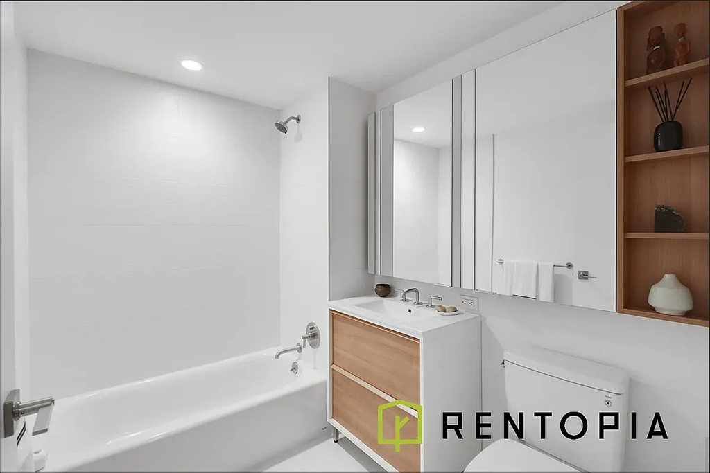 77 Commercial Street - Photo 6