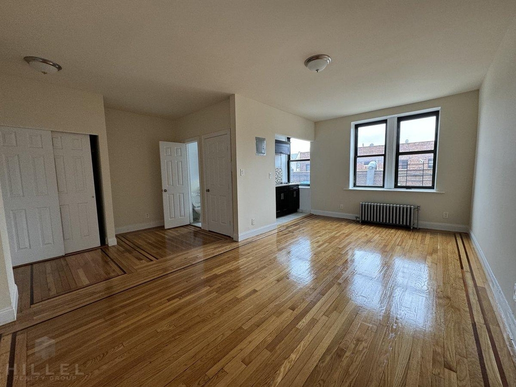 36-14 165th St - Photo 3