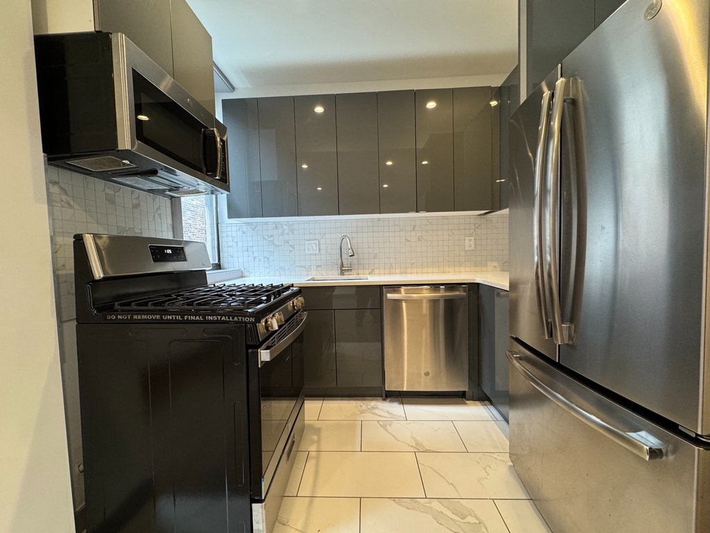 66 Ft Washington Avenue - Photo 4