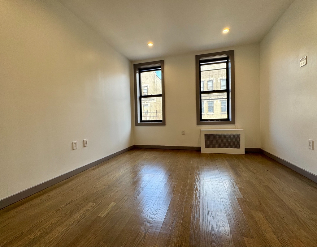 66 Ft Washington Avenue - Photo 0