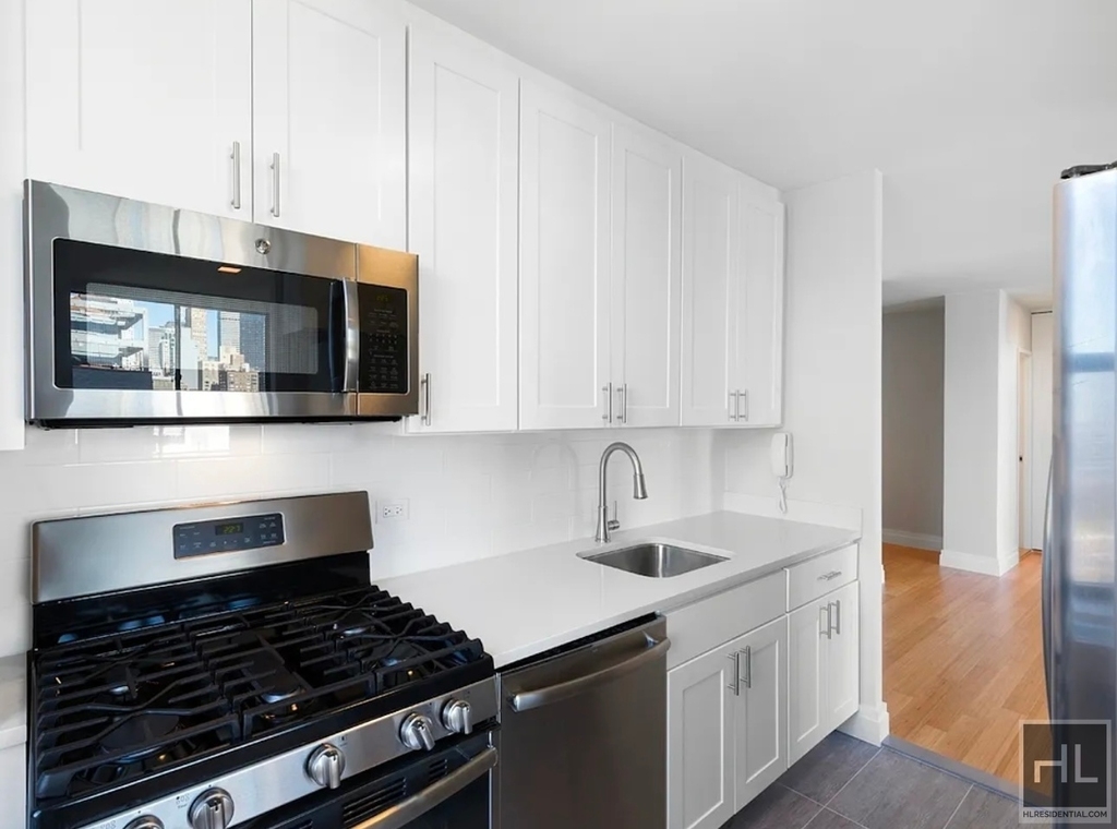 East 29th Street - Photo 1