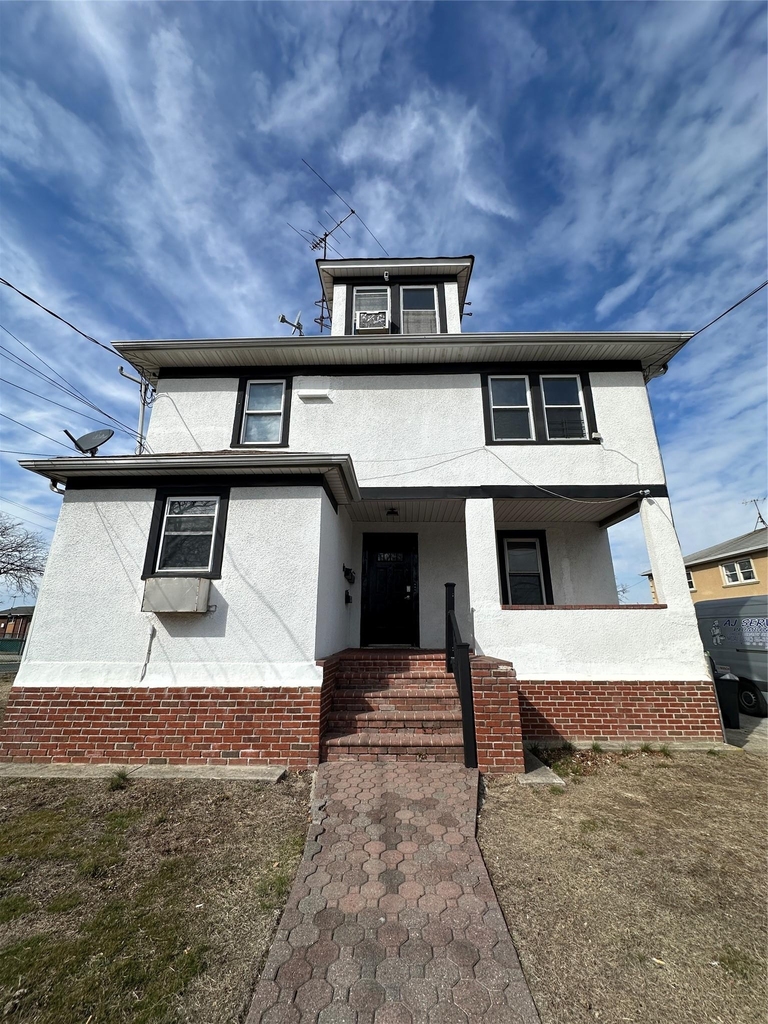 210 Pearl Street - Photo 0