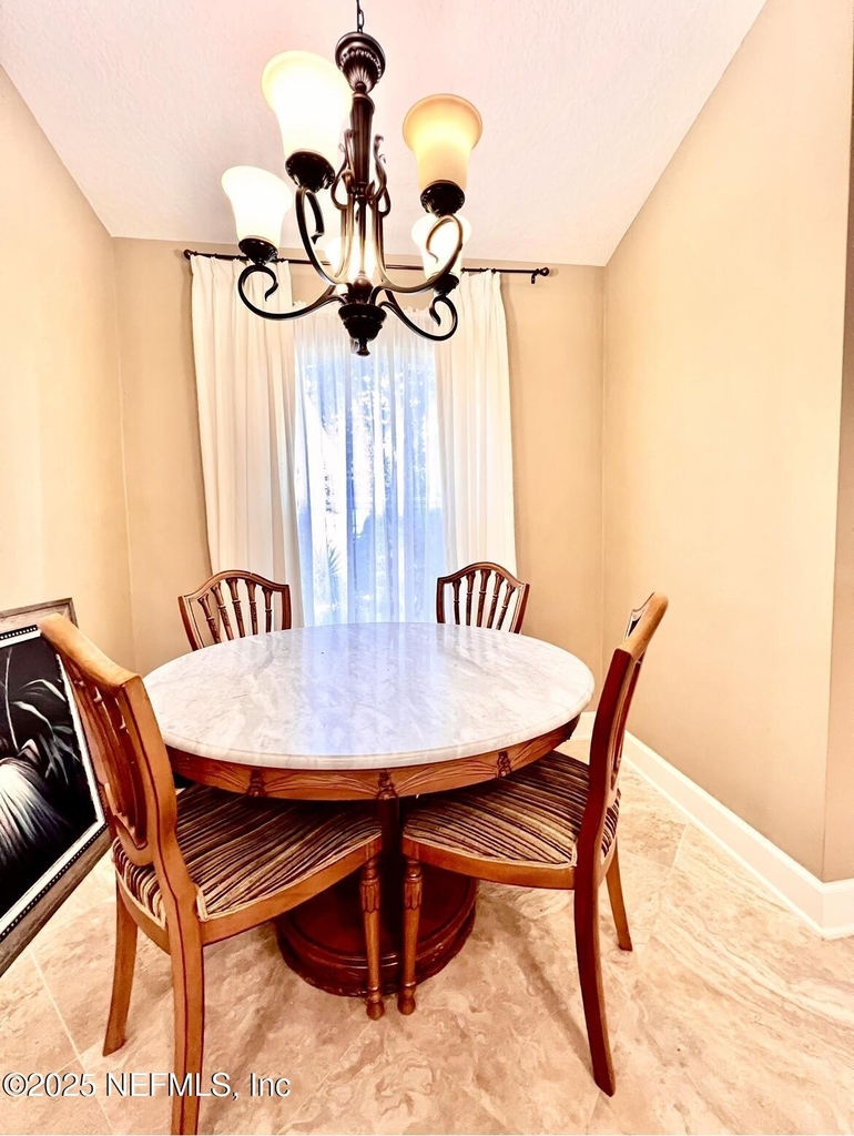 1024 Ardmore Street - Photo 13
