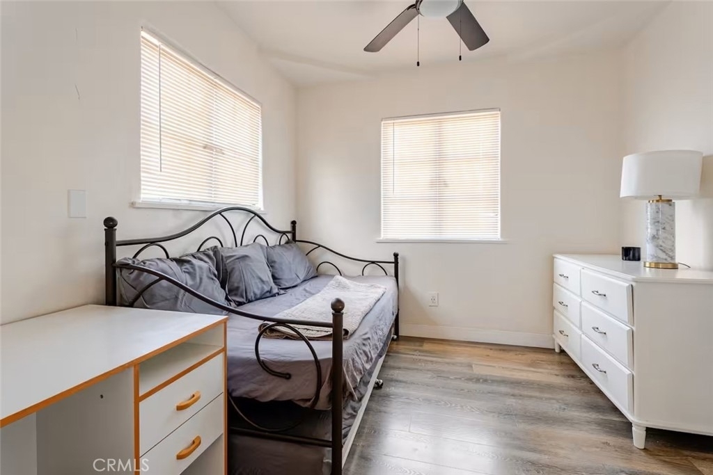 1574 N Orange Grove Avenue - Photo 20