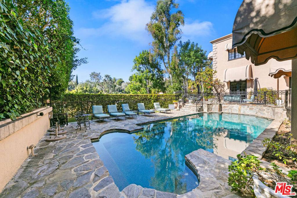 1118 San Ysidro Drive - Photo 18