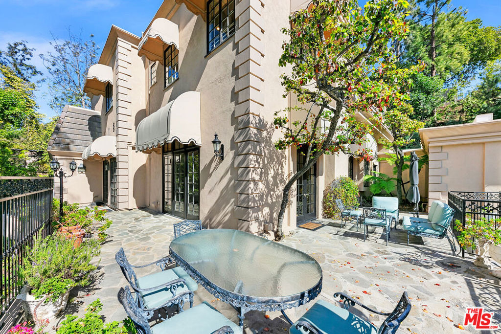 1118 San Ysidro Drive - Photo 17