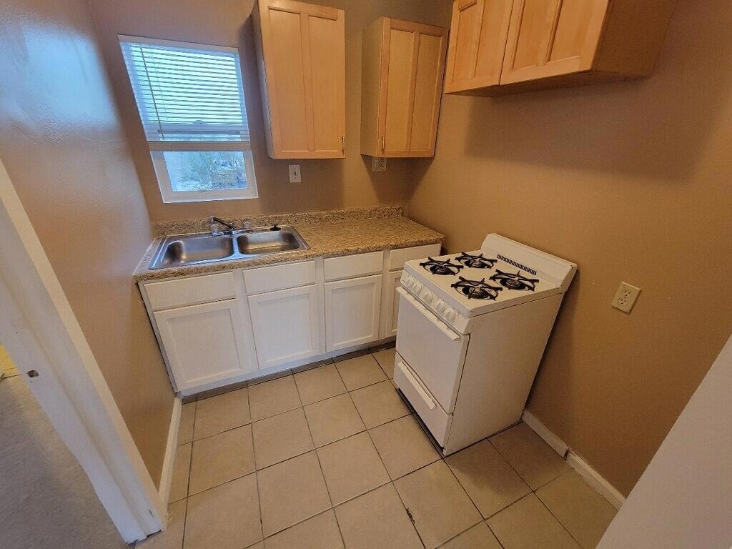 6746 Adobe Road - Photo 5