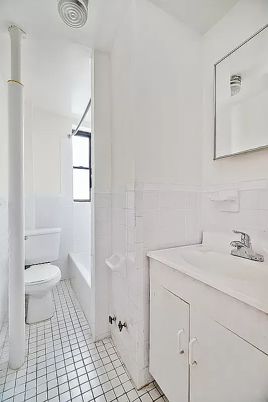 328 East 14th Street - Photo 4