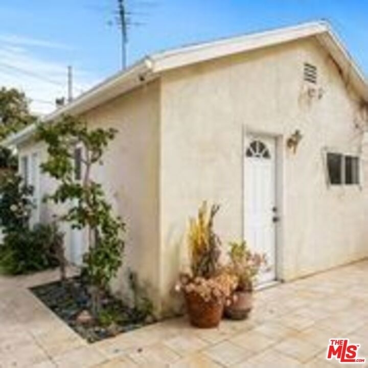 1706 Amherst Avenue - Photo 28