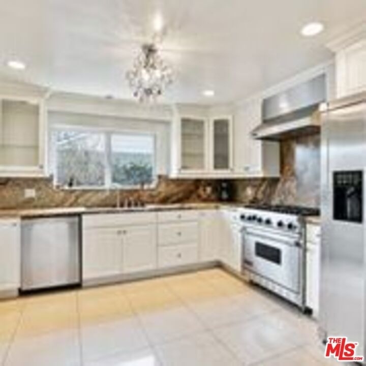 1706 Amherst Avenue - Photo 17
