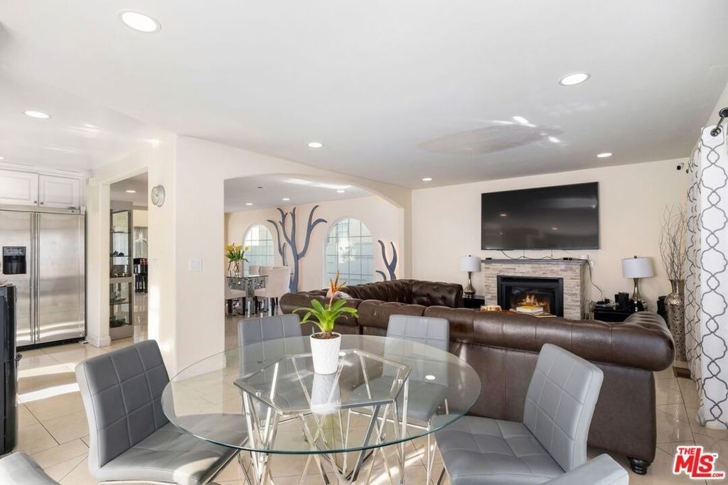 1706 Amherst Avenue - Photo 14