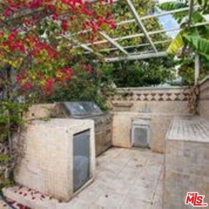 1706 Amherst Avenue - Photo 24