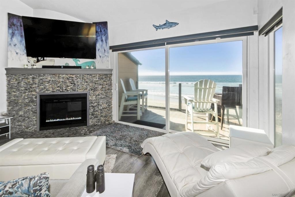 706 Ocean Ln - Photo 1