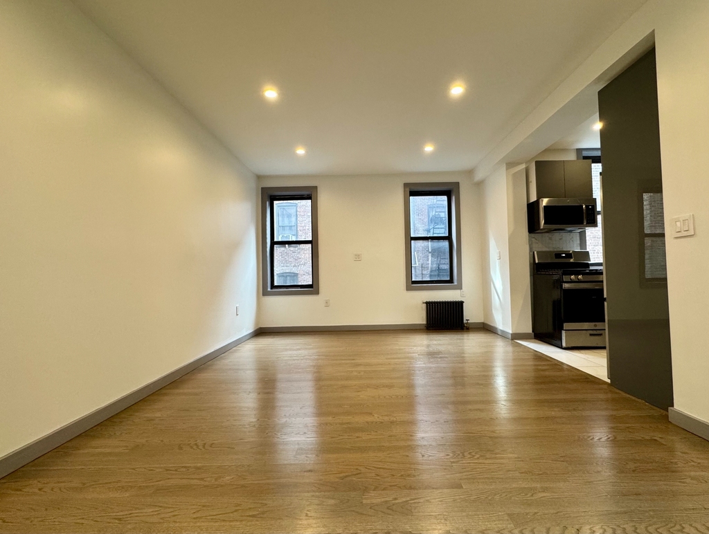 66 Ft Washington Avenue - Photo 3