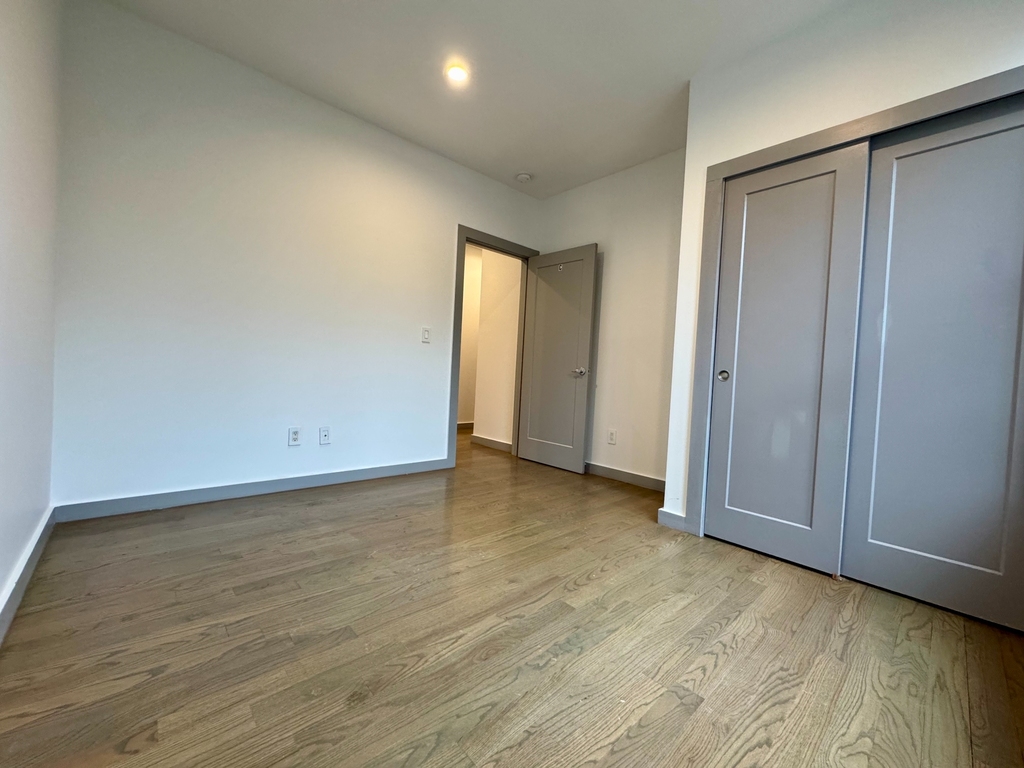 600 West 142nd Street - Photo 2