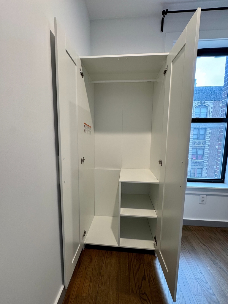 600 West 142nd Street - Photo 2