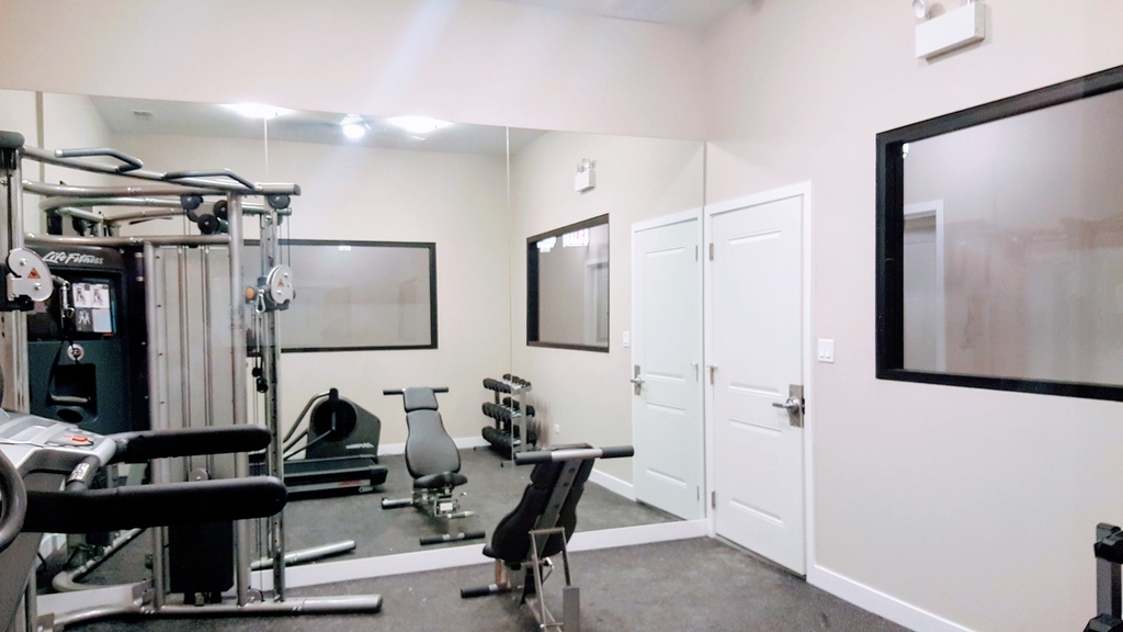 1409 W Diversey Parkway - Photo 3