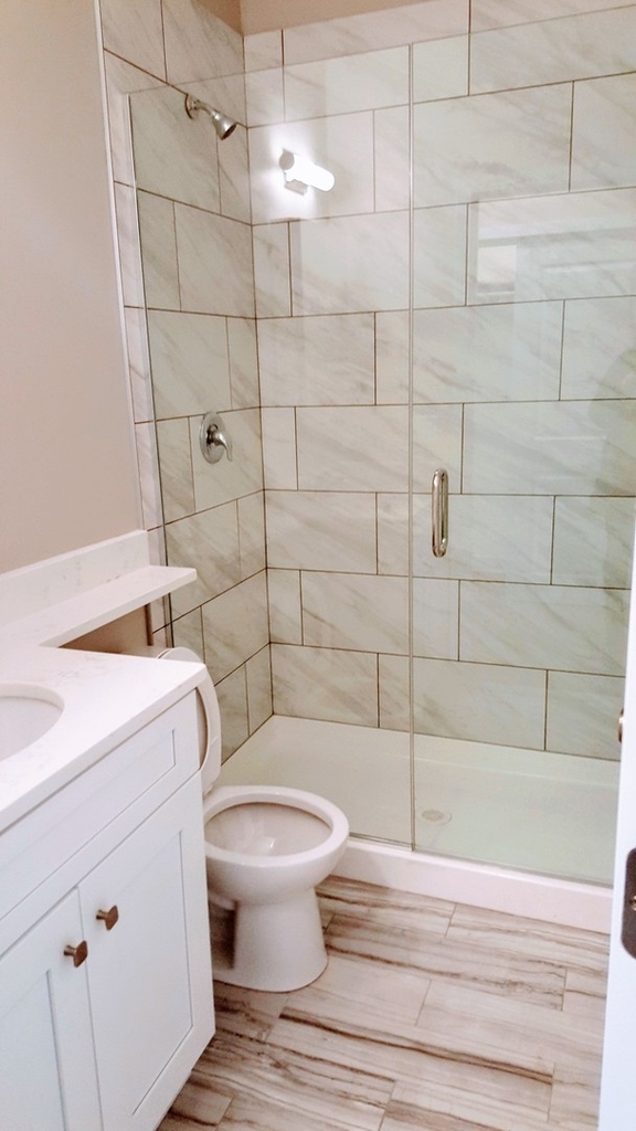 1409 W Diversey Parkway - Photo 9
