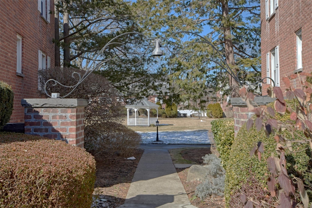 907 Palmer Avenue - Photo 11