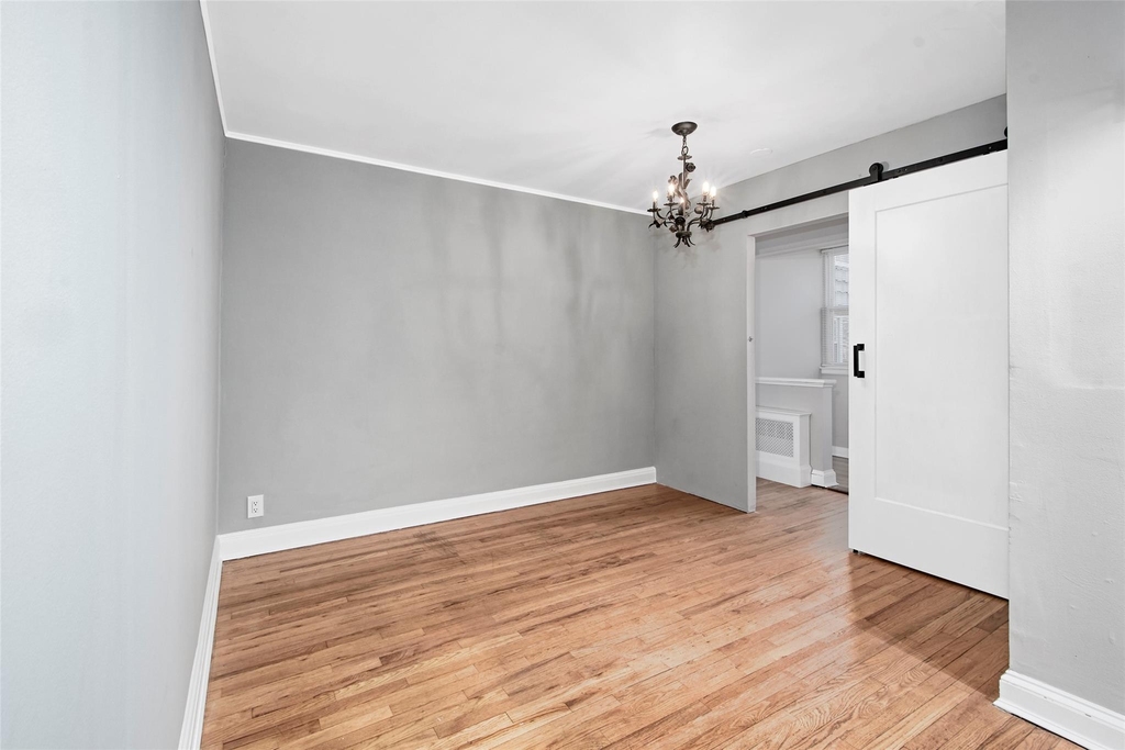 907 Palmer Avenue - Photo 3