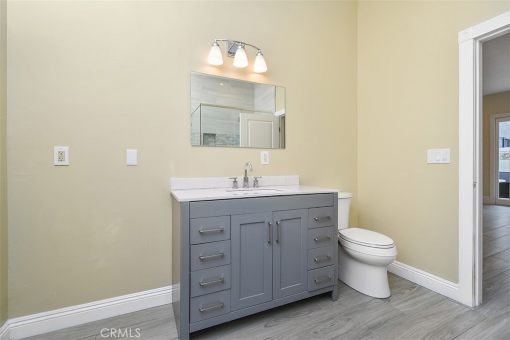 4196 Colfax Avenue - Photo 48