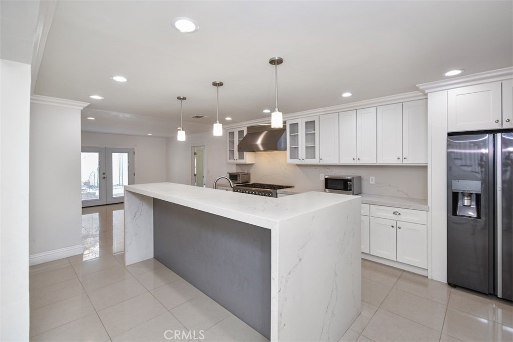 4196 Colfax Avenue - Photo 34