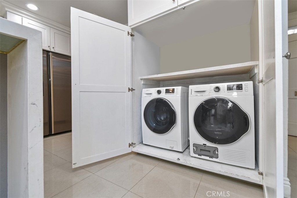 4196 Colfax Avenue - Photo 50