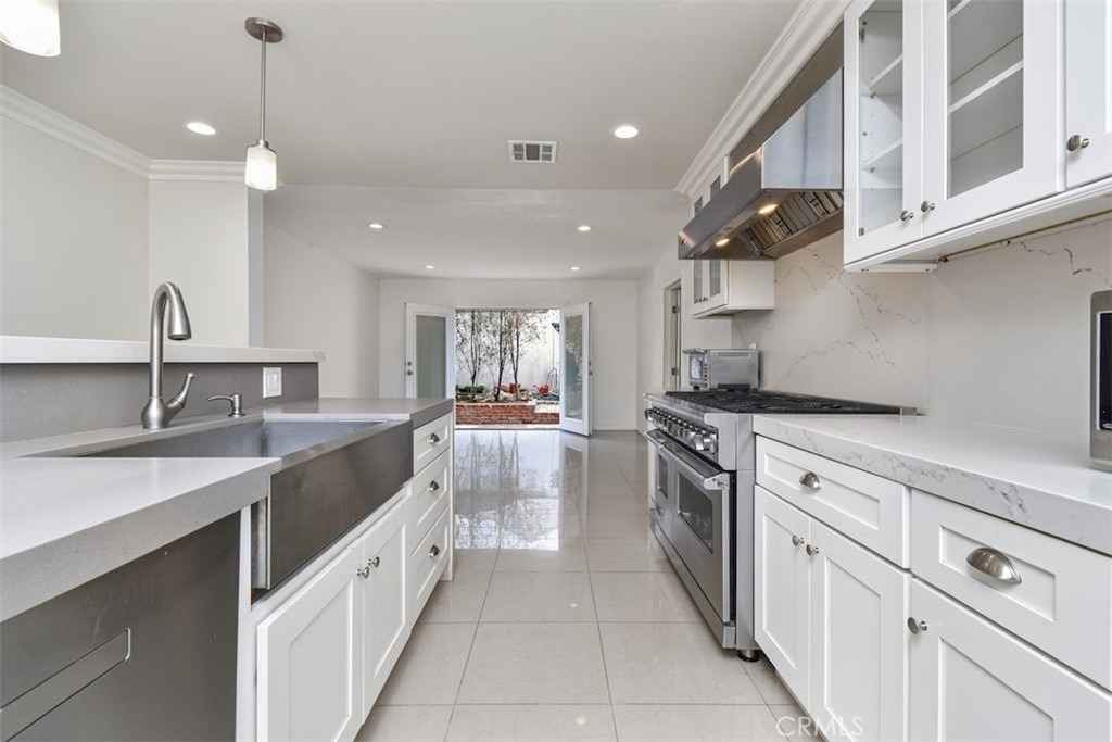 4196 Colfax Avenue - Photo 38