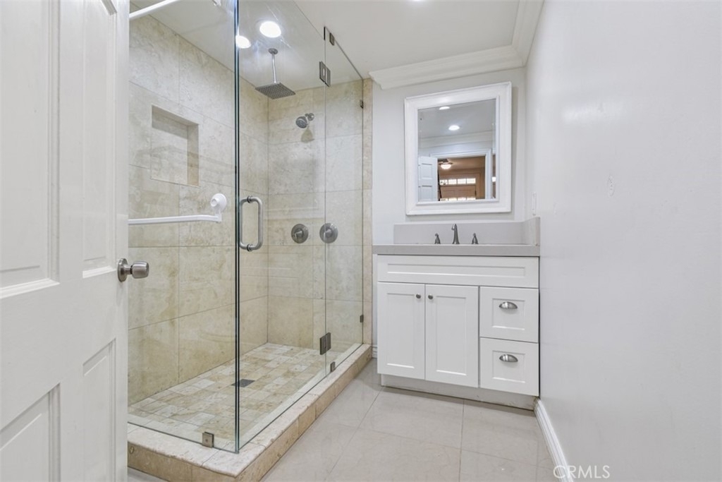 4196 Colfax Avenue - Photo 51
