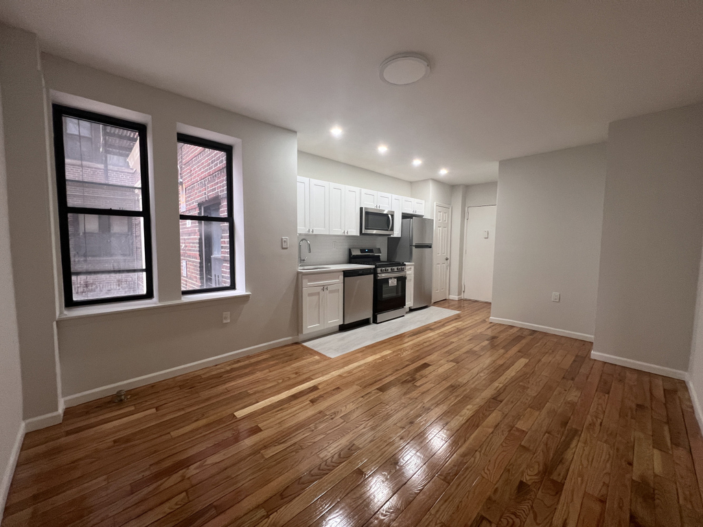 94-16 34th Road - Photo 8