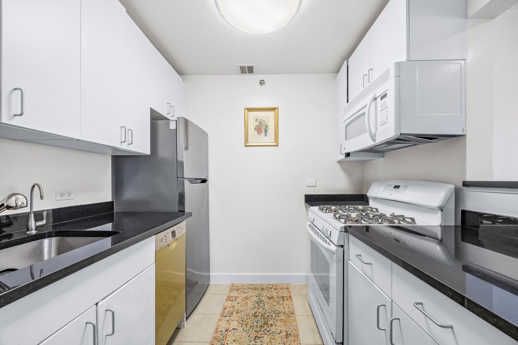 40 W 116th Street - Photo 7
