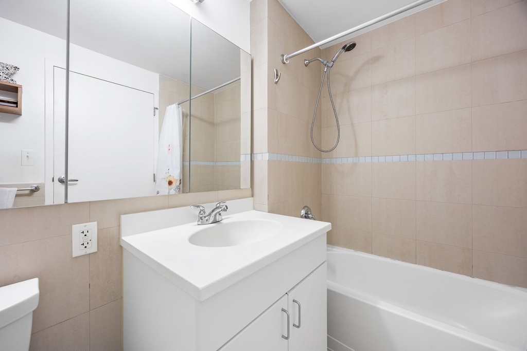 40 W 116th Street - Photo 4