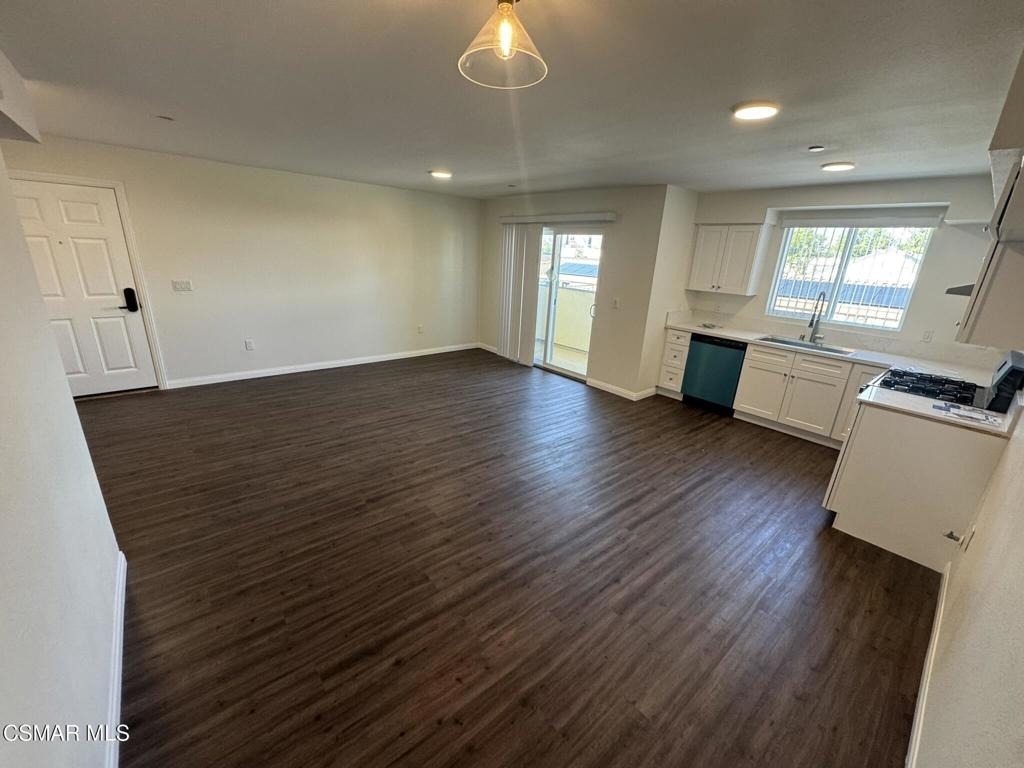 1850 Buyers Street - Photo 6