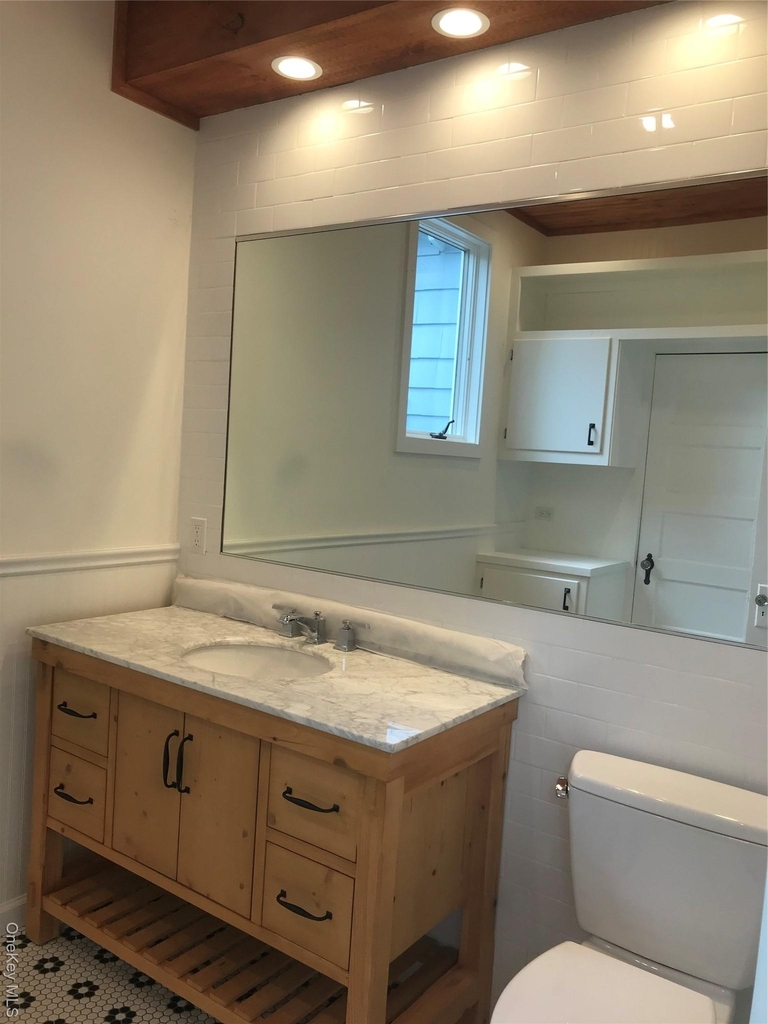33 Dune Way - Photo 1