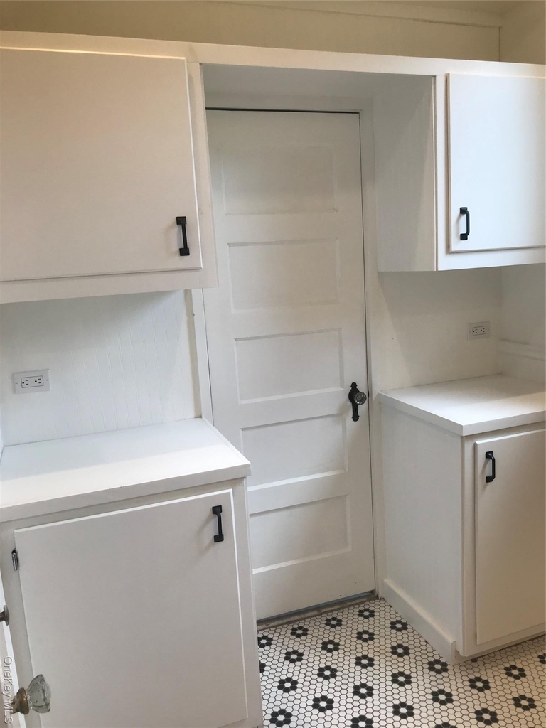 33 Dune Way - Photo 2