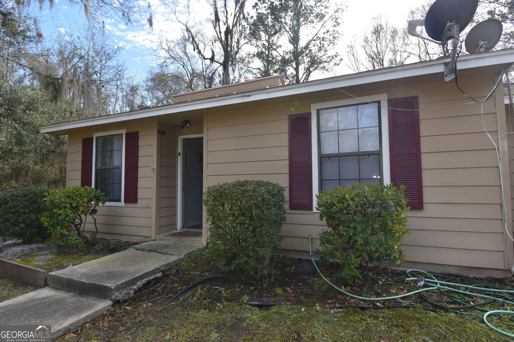 306 Admirals Walk Drive - Photo 0