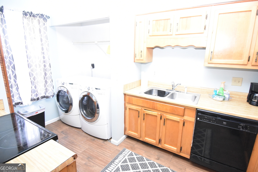306 Admirals Walk Drive - Photo 2