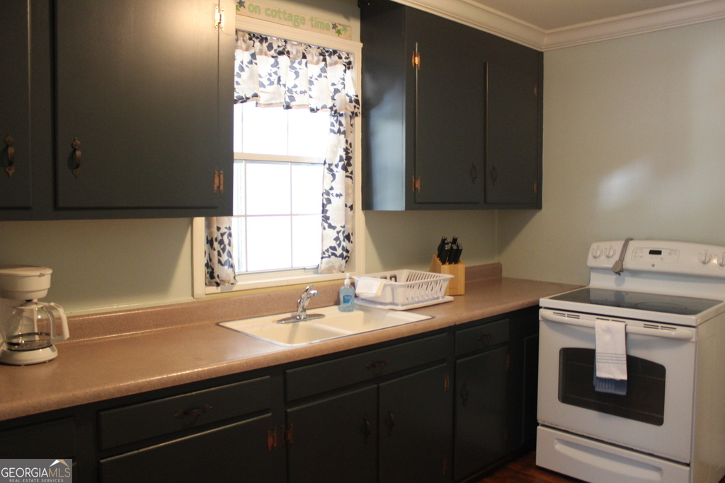 504 Bailey Street - Photo 4