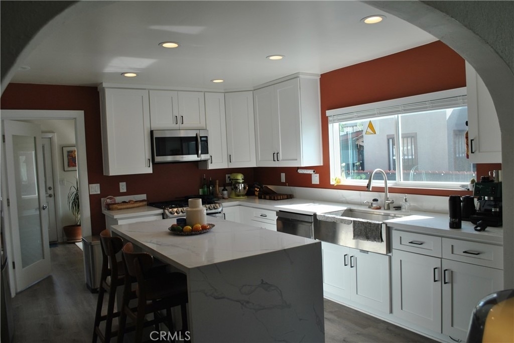 3200 Dorchester Avenue - Photo 5